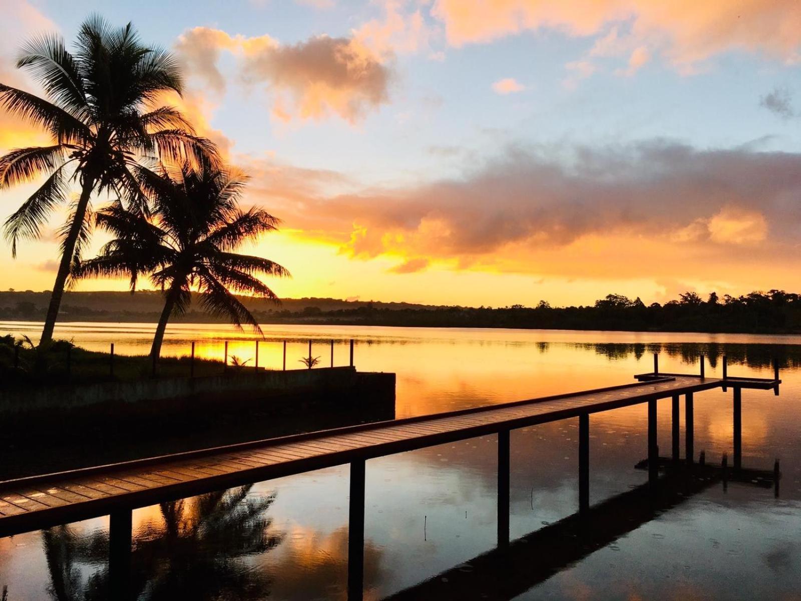 Seachange Lodge Port Vila Exteriör bild