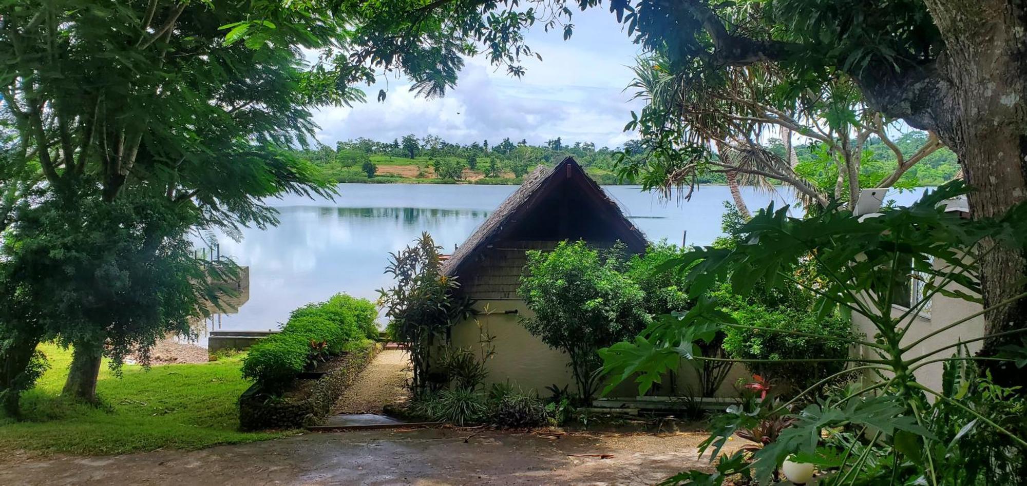Seachange Lodge Port Vila Exteriör bild