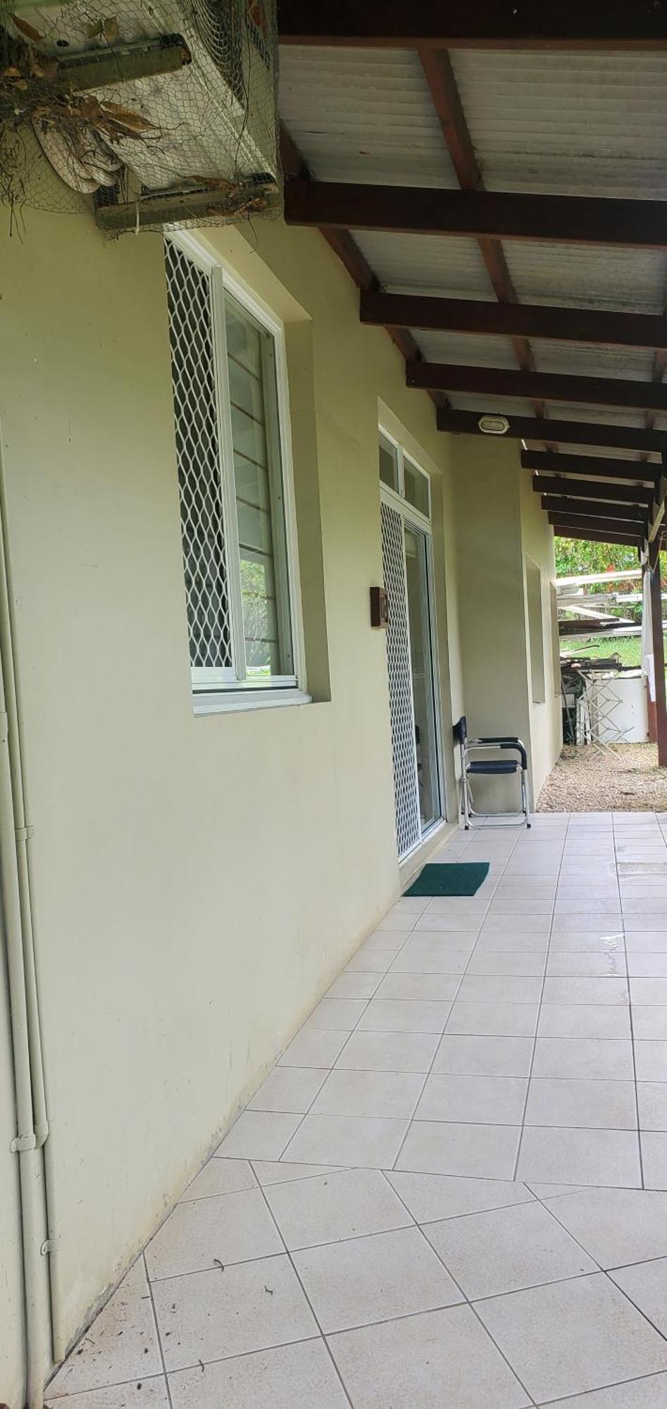 Seachange Lodge Port Vila Exteriör bild