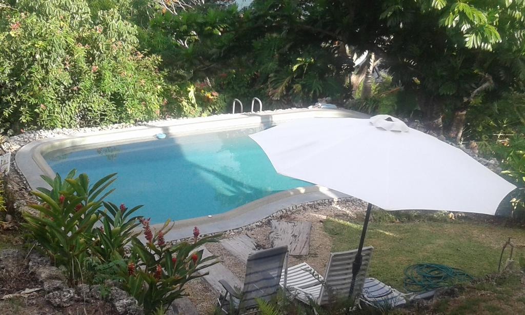 Seachange Lodge Port Vila Exteriör bild